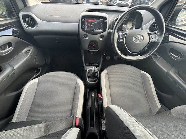 Used Toyota AYGO 2020 for sale - 76235911: Photo 9