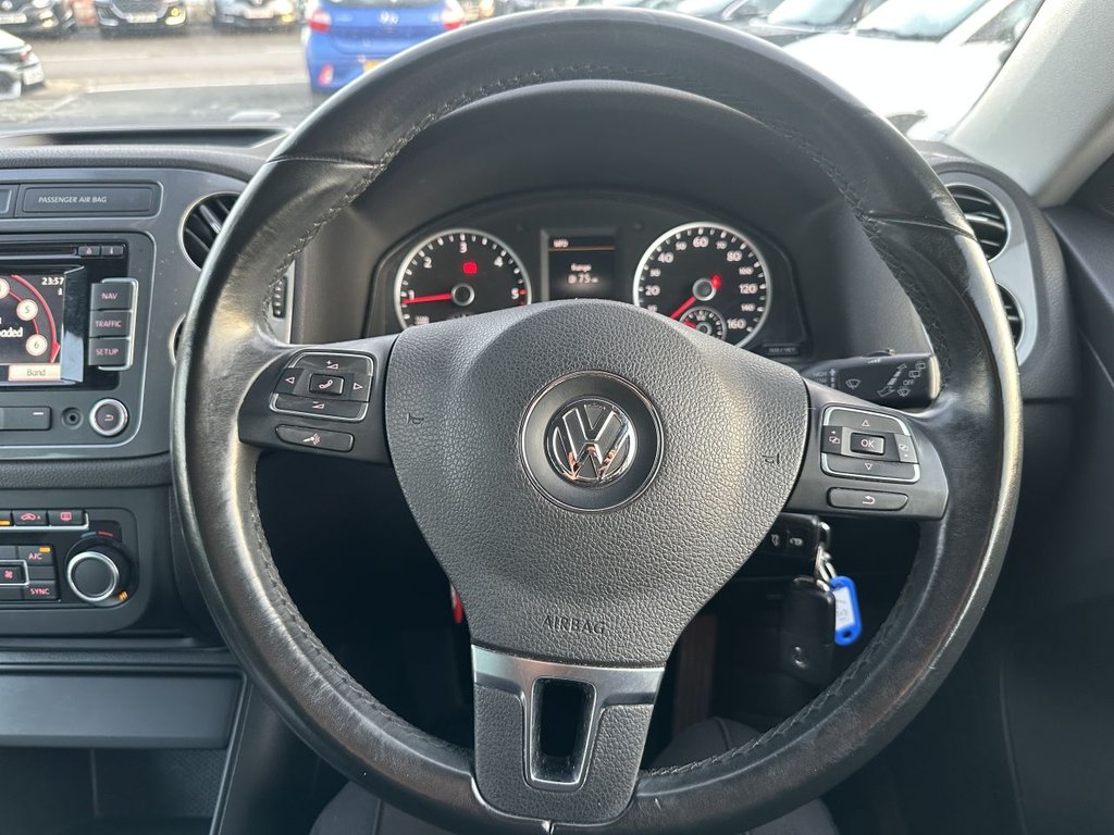 Used Volkswagen Tiguan 2015 for sale - 76710808: Photo 12