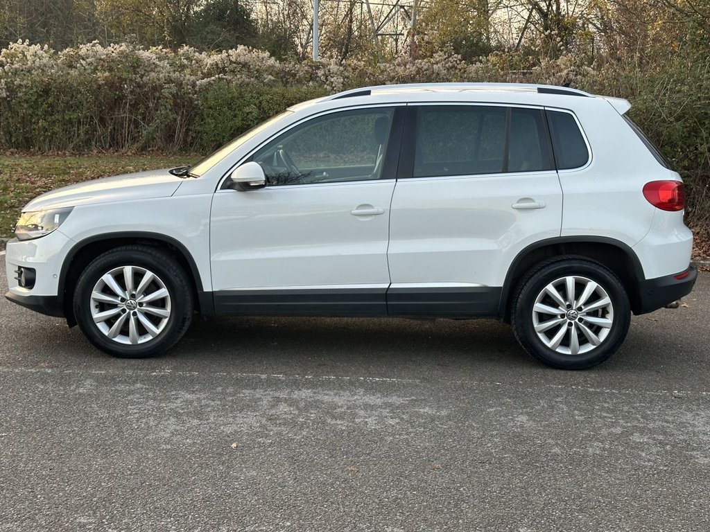 Used Volkswagen Tiguan 2015 for sale - 76710808: Photo 2