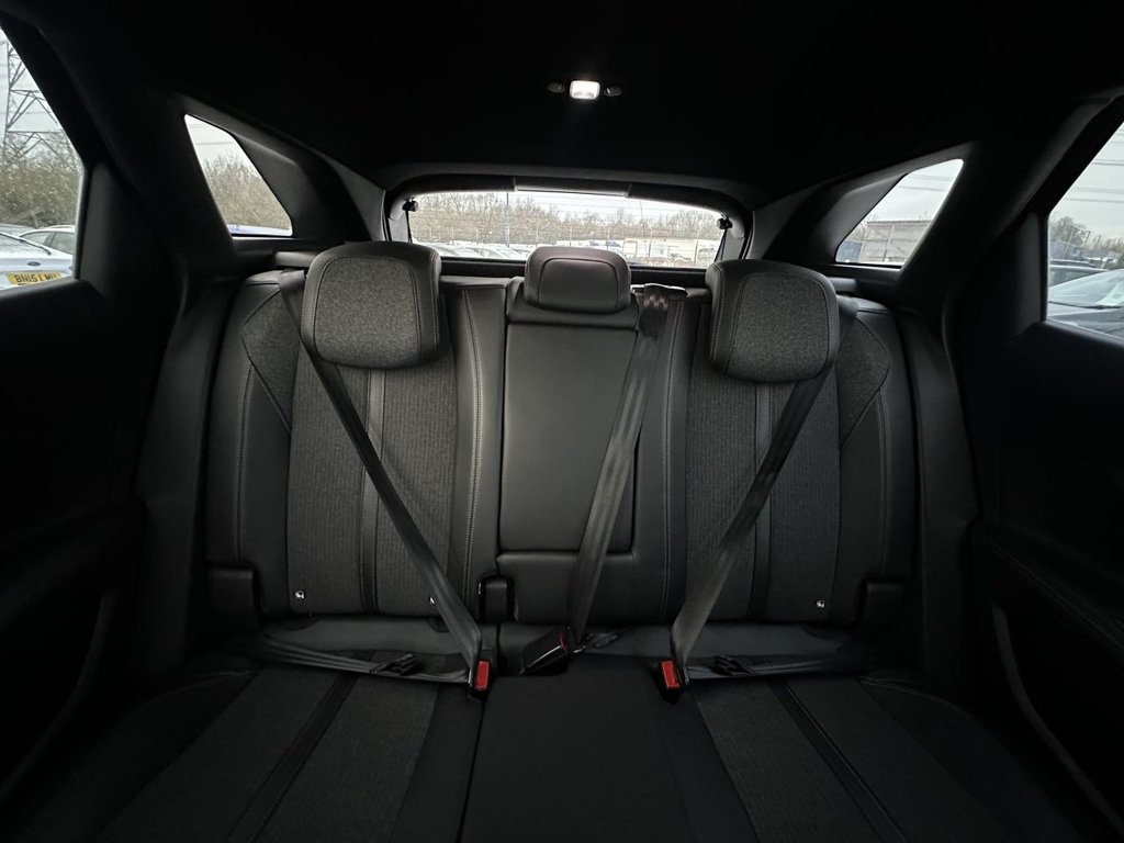 Used Peugeot 3008 2017 for sale - 77121828: Photo 10