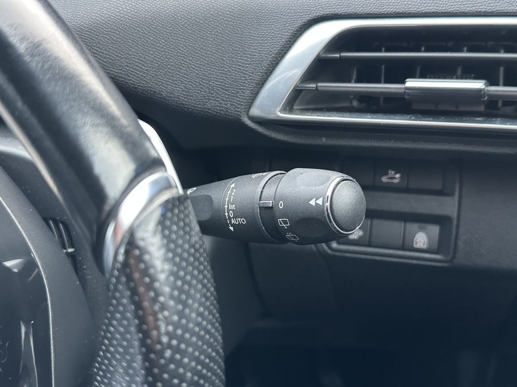 Used Peugeot 3008 2017 for sale - 77121828: Photo 17