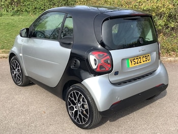 Used smart fortwo 2022 for sale - 75188289: Photo