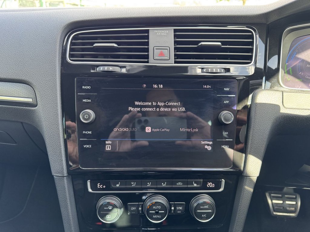 Used Volkswagen Golf 2018 for sale - 78212600: Photo 16