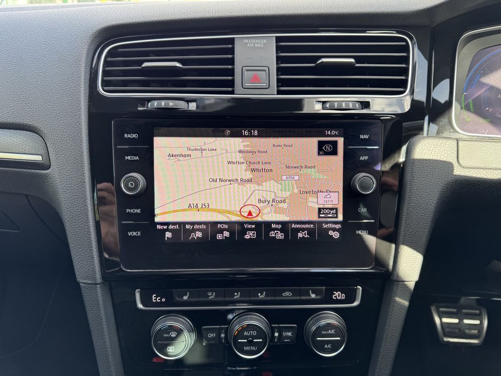 Used Volkswagen Golf 2018 for sale - 78212600: Photo 17