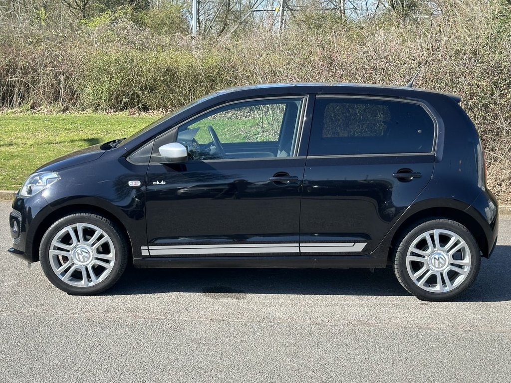 Used Volkswagen up! 2015 for sale - 77936433: Photo 2