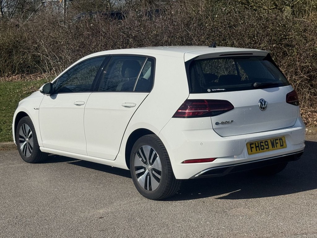Used Volkswagen Golf 2020 for sale - 77764952: Photo 3