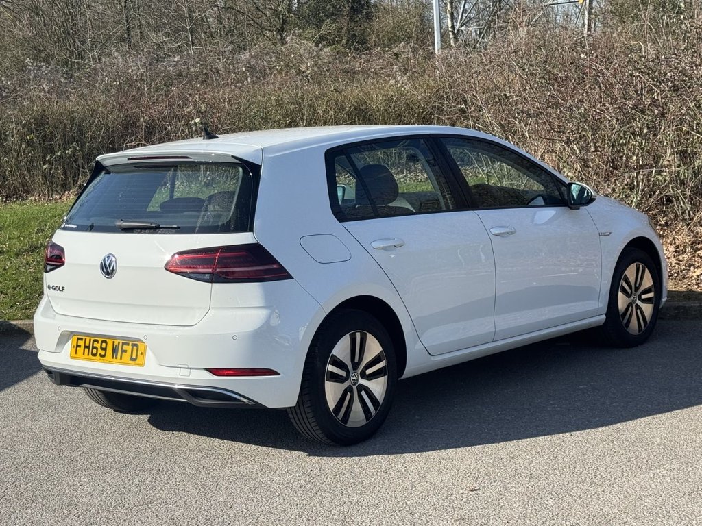 Used Volkswagen Golf 2020 for sale - 77764952: Photo 5