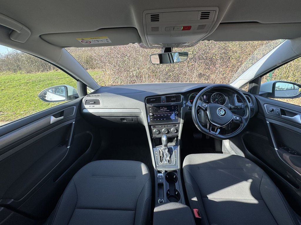 Used Volkswagen Golf 2020 for sale - 77764952: Photo 9