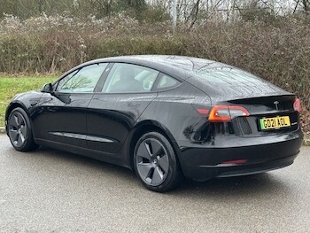 Used Tesla Model 3 2021 for sale - 77692730: Photo