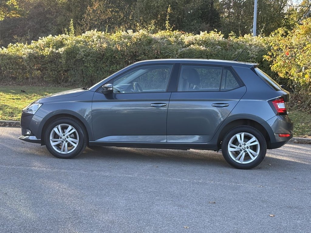 Used Skoda Fabia 2021 for sale - 76367815: Photo 2