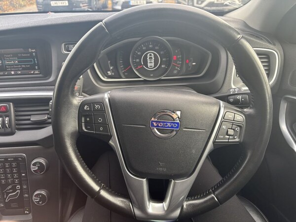 Used Volvo V40 2016 for sale - 76333250: Photo 12