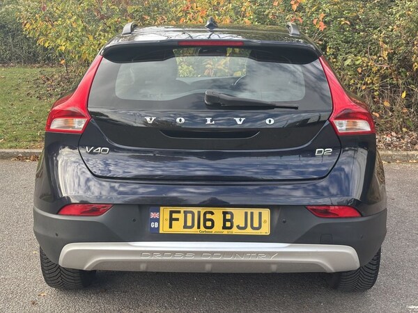 Used Volvo V40 2016 for sale - 76333250: Photo 4