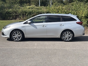 Used Toyota Auris 2018 for sale - 75876547: Photo