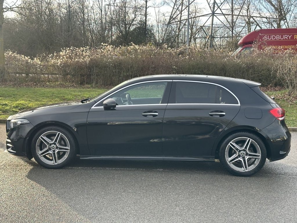 Used Mercedes-Benz A-Class 2019 for sale - 77692470: Photo 2
