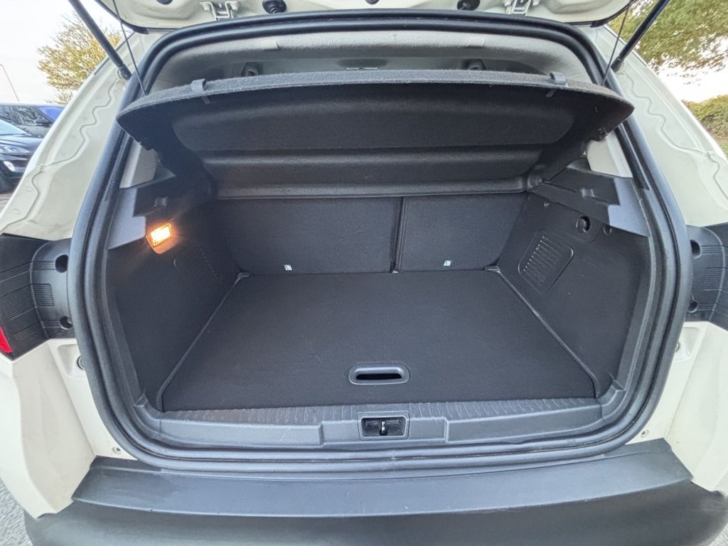 Used Renault Captur 2017 for sale - 76395868: Photo 11