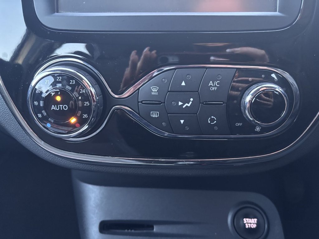 Used Renault Captur 2017 for sale - 76395868: Photo 17