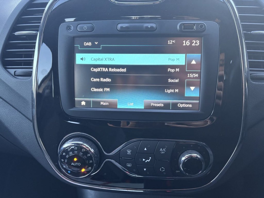 Used Renault Captur 2017 for sale - 76395868: Photo 18