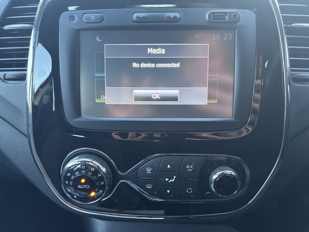 Used Renault Captur 2017 for sale - 76395868: Photo 19