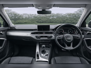 Used Audi A4 2023 for sale - 78256388: Photo