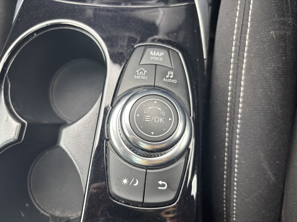 Used Infiniti Q30 2018 for sale - 76210105: Photo 19