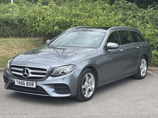 Used Mercedes-Benz E-Class 2016 for sale - 75320846: Photo 1