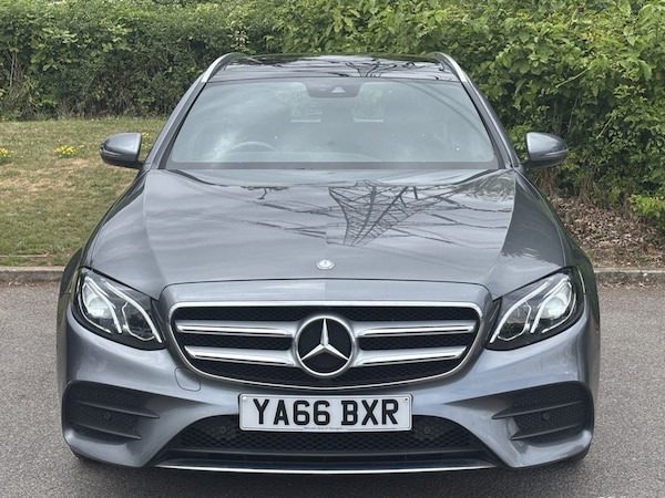 Used Mercedes-Benz E-Class 2016 for sale - 75320846: Photo 8