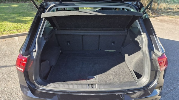 Used Volkswagen Tiguan 2017 for sale - 76185144: Photo 11