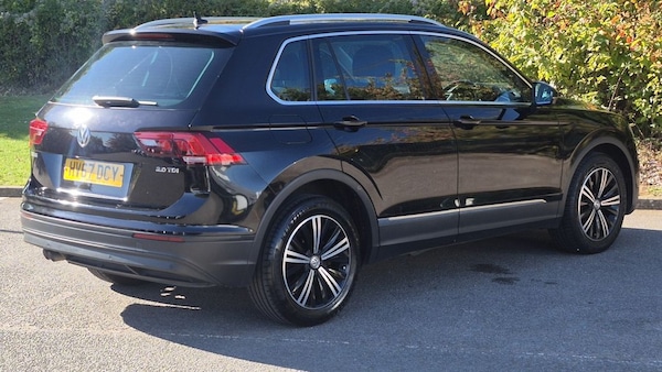 Used Volkswagen Tiguan 2017 for sale - 76185144: Photo 5