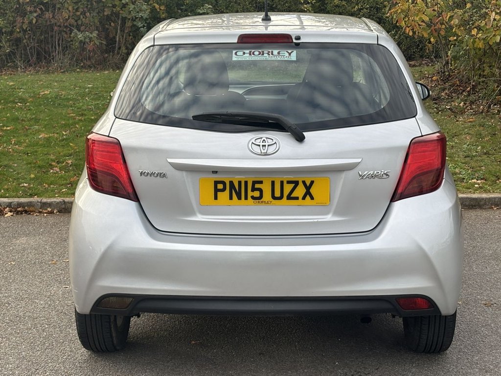 Used Toyota Yaris 2015 for sale - 76395827: Photo 4