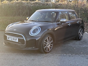Used MINI Hatch 2022 for sale - 76739911: Photo