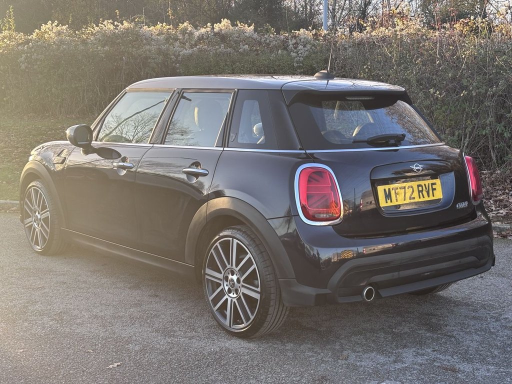 Used MINI Hatch 2022 for sale - 76739911: Photo 3