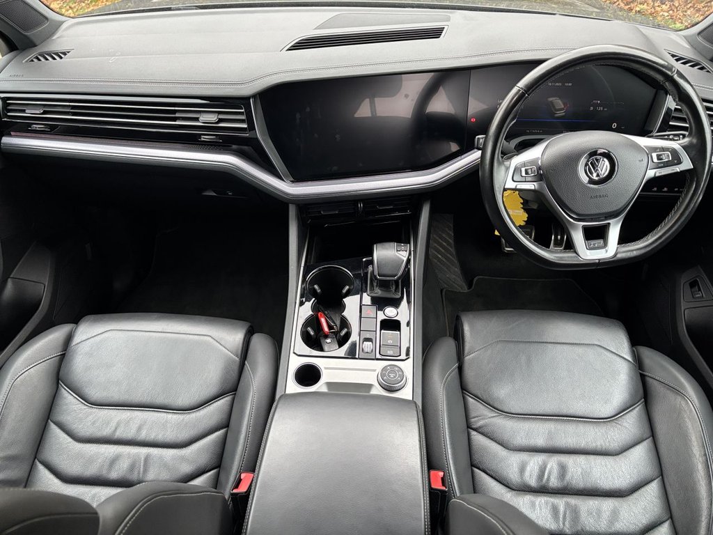 Used Volkswagen Touareg 2019 for sale - 76535501: Photo 9