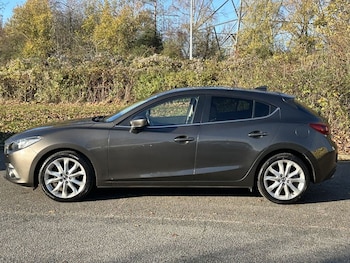 Used Mazda Mazda3 2016 for sale - 76642204: Photo