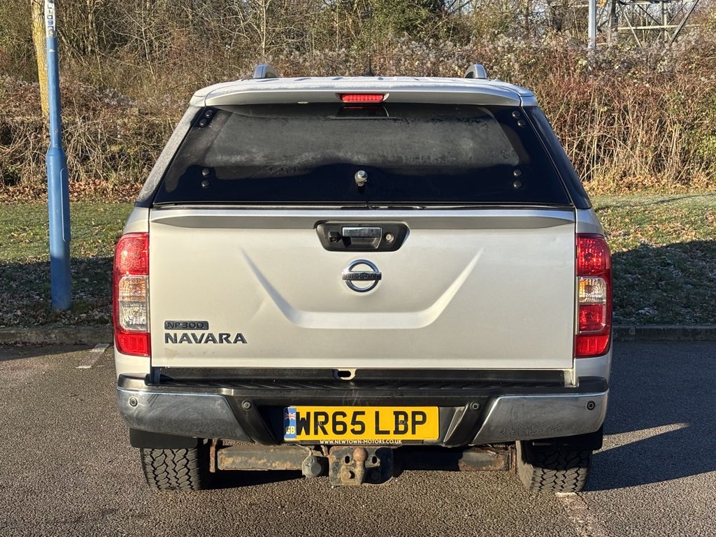 Used Nissan Navara 2016 for sale - 77089351: Photo 4