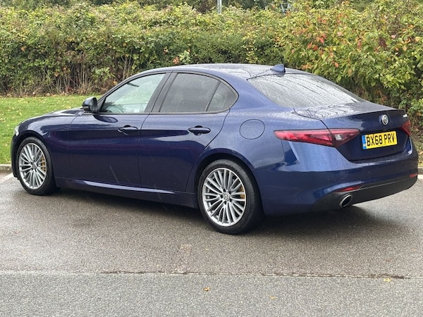 Used Alfa Romeo Giulia 2018 for sale - 76162835: Photo 3