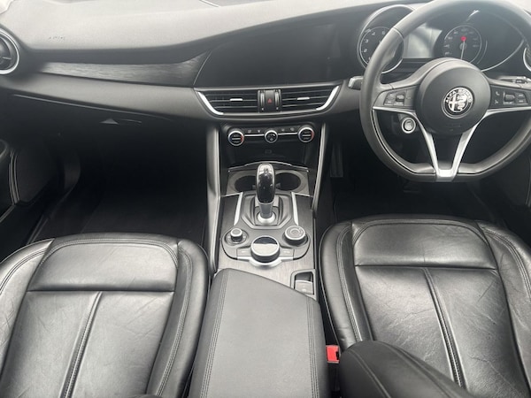 Used Alfa Romeo Giulia 2018 for sale - 76162835: Photo 9