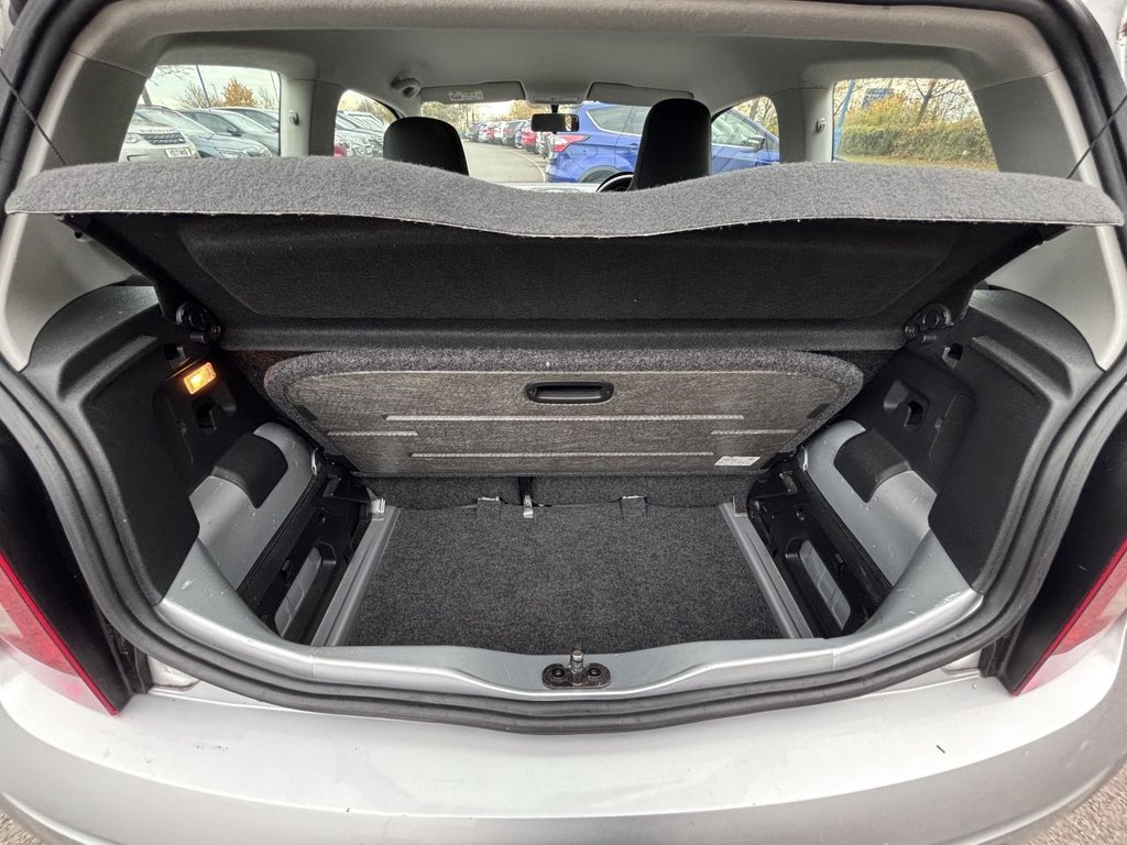 Used Volkswagen up! 2016 for sale - 76481921: Photo 11