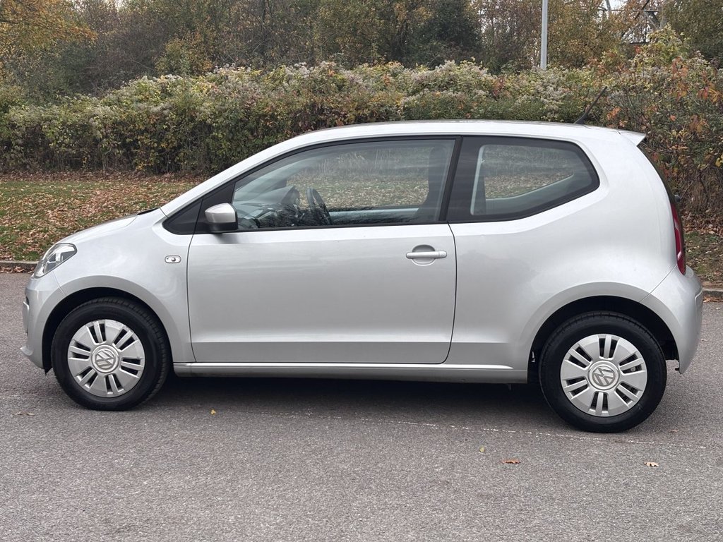 Used Volkswagen up! 2016 for sale - 76481921: Photo 2