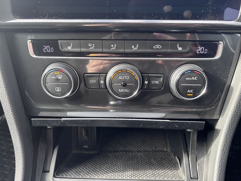 Used Volkswagen Golf 2020 for sale - 76323169: Photo 17