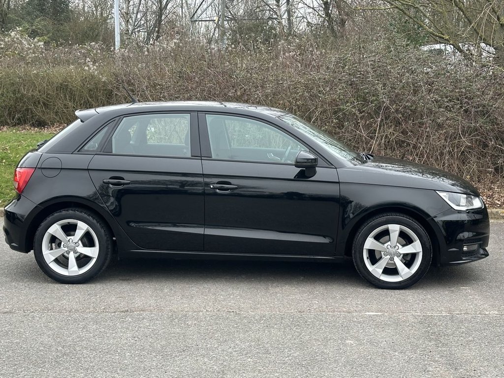 Used Audi A1 2017 for sale - 77771092: Photo 6