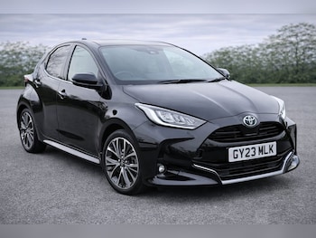 Used Toyota Yaris 2023 for sale - 78288140: Photo