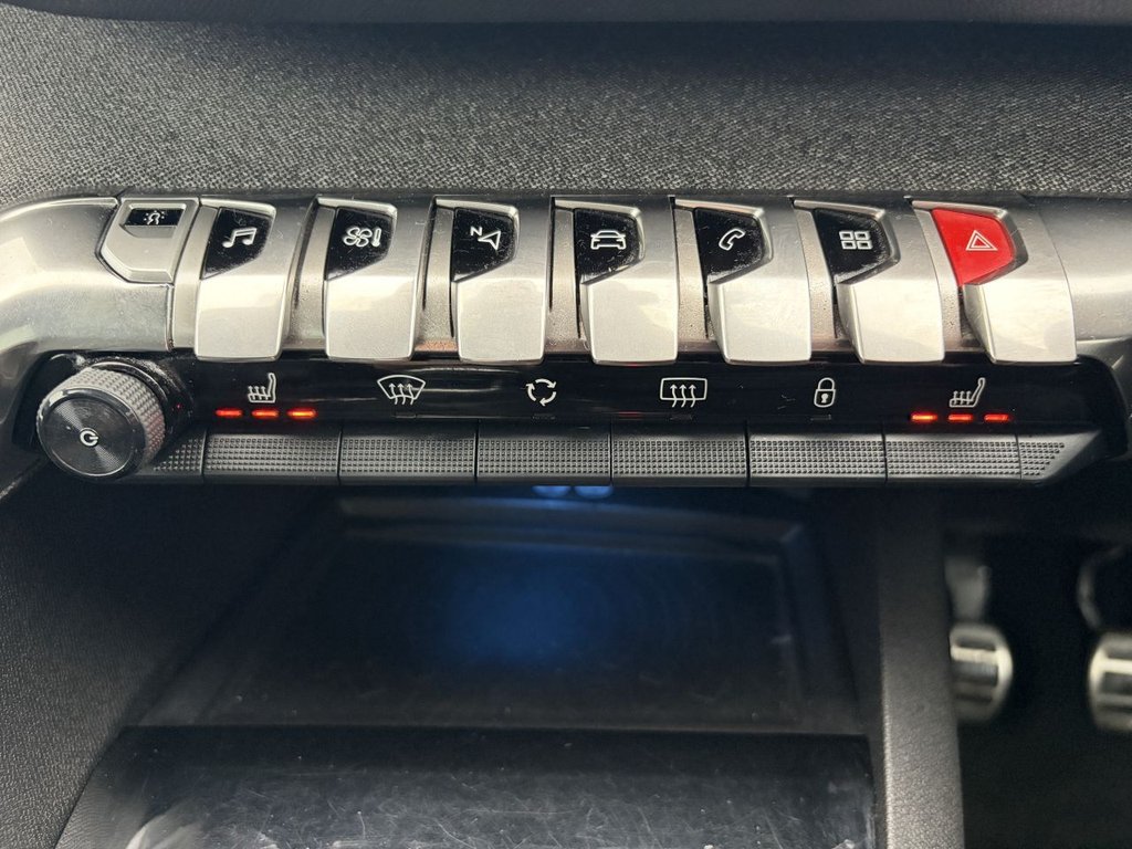 Used Peugeot 3008 2018 for sale - 77177922: Photo 18