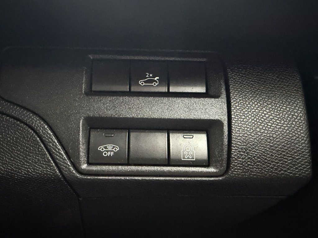 Used Peugeot 3008 2018 for sale - 77177922: Photo 25