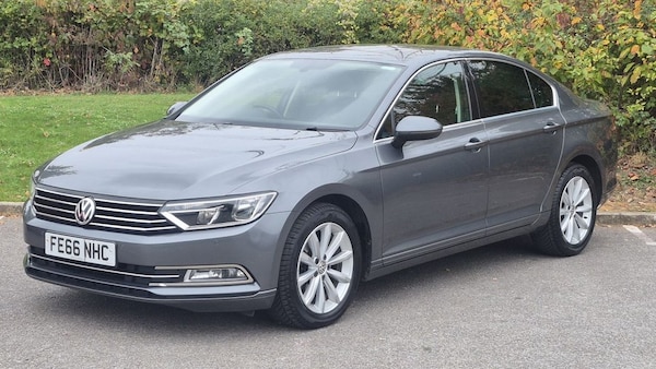 Used Volkswagen Passat 2016 for sale - 76303645: Photo 1