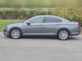 Used Volkswagen Passat 2016 for sale - 76303645: Photo 2