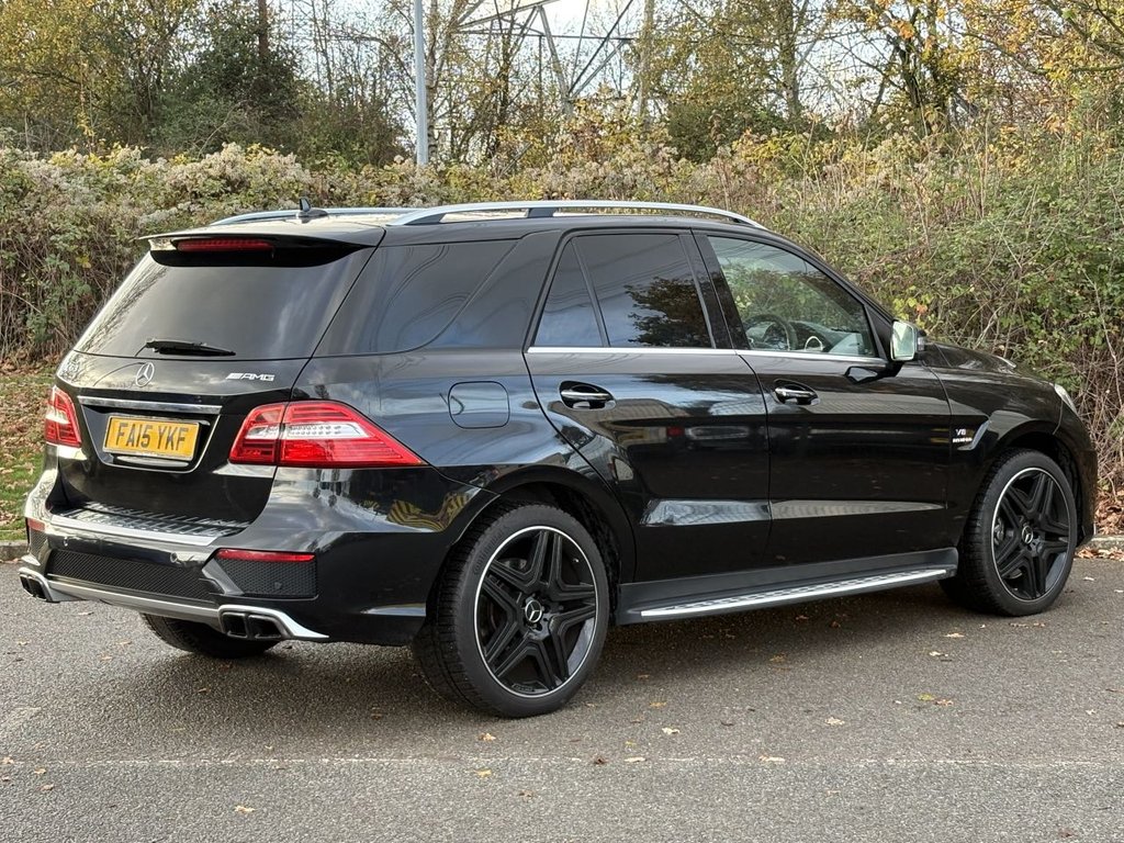 Used Mercedes-Benz M Class 2015 for sale - 76631905: Photo 5