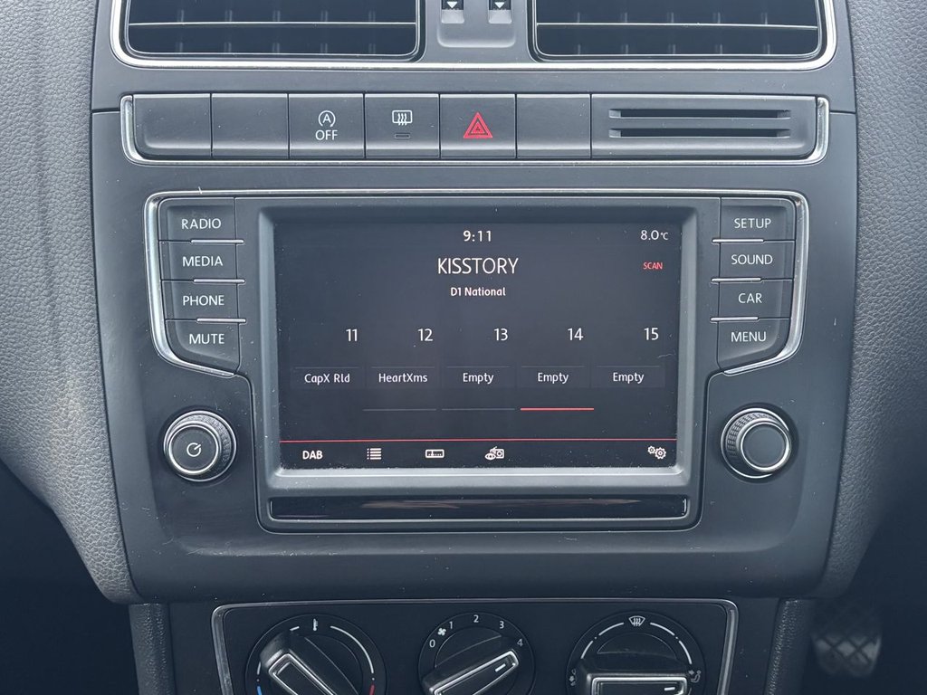 Used Volkswagen Polo 2015 for sale - 77263103: Photo 18