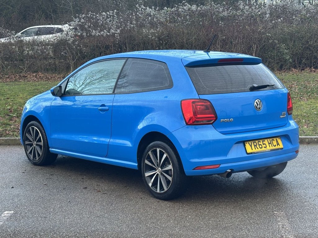 Used Volkswagen Polo 2015 for sale - 77263103: Photo 3