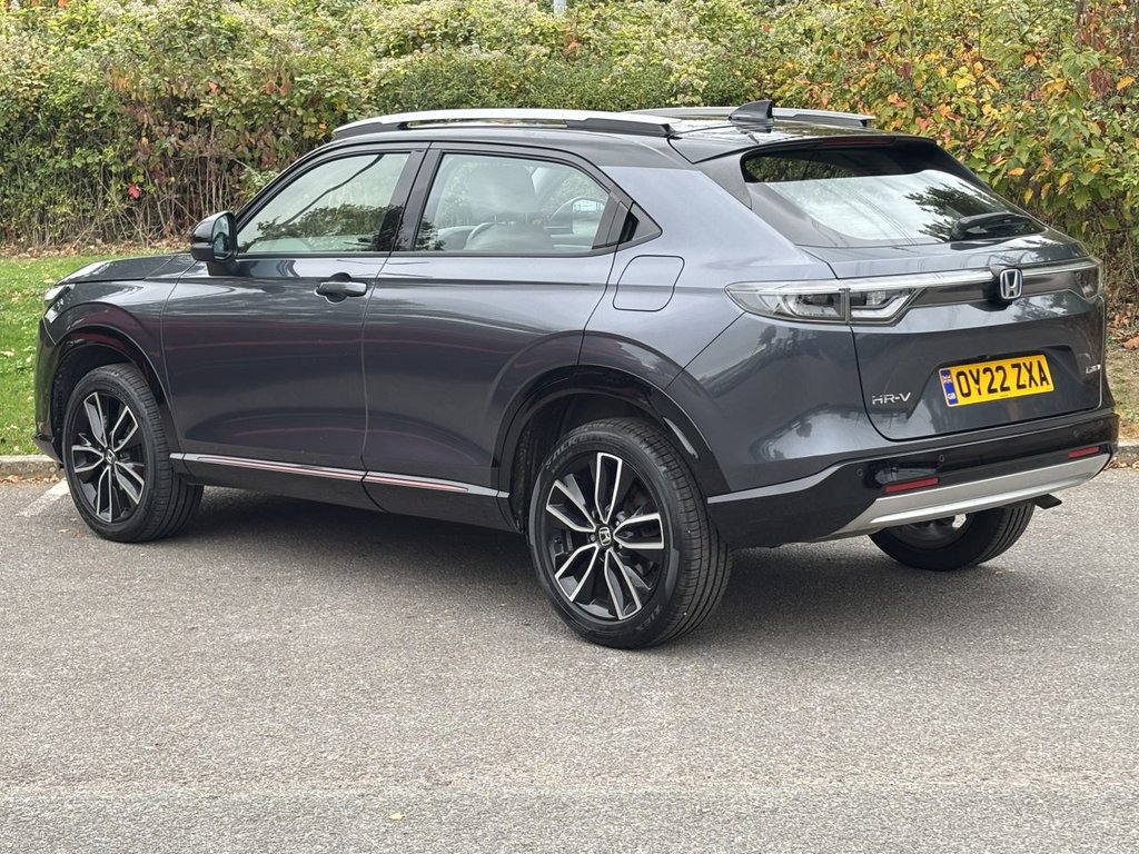 Used Honda HR-V 2022 for sale - 76303532: Photo 3