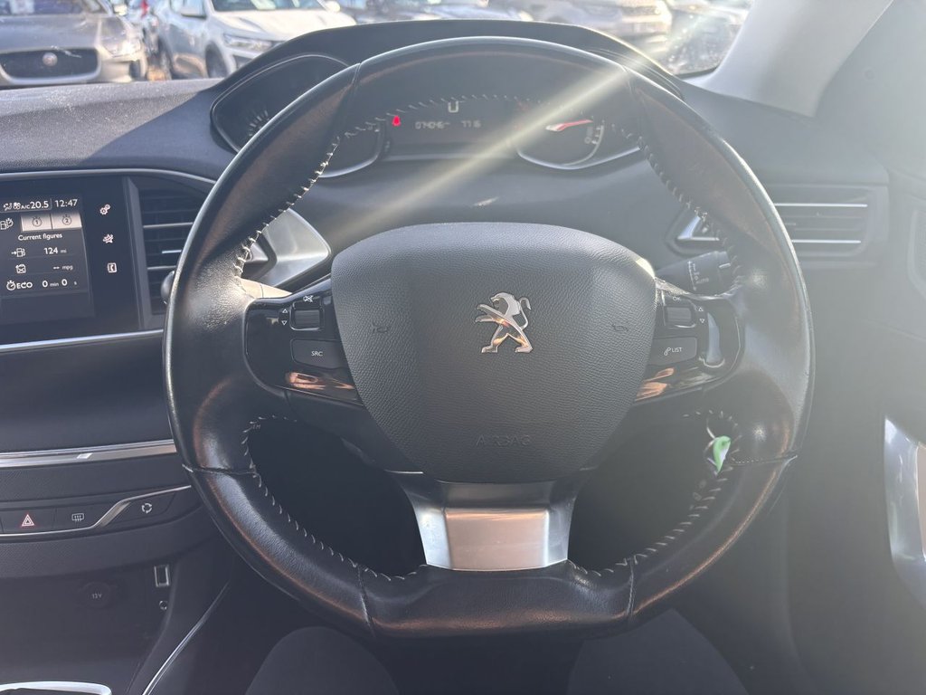 Used Peugeot 308 2017 for sale - 76406321: Photo 13